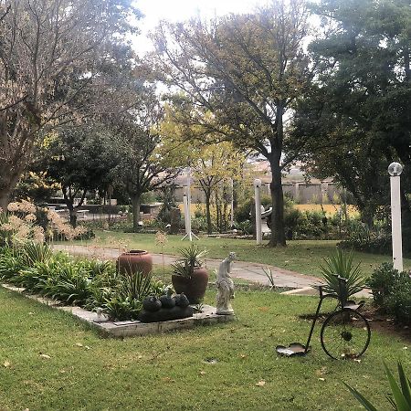 Mcbest Guest House Ermelo Exterior foto