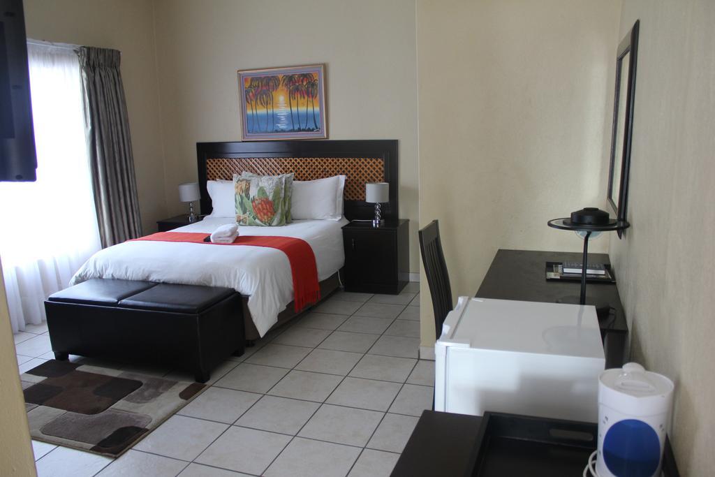 Mcbest Guest House Ermelo Exterior foto